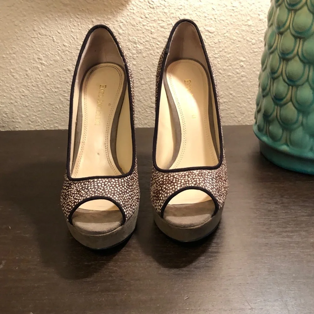 Enzo Angiolini Calf Hair Suede Platform Peep Toe Pumps - Picture 7 of 8